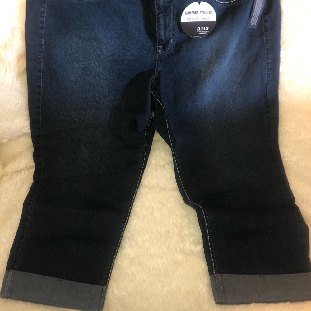 Denim capris size 24